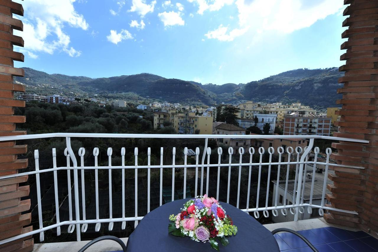 Grand Hotel Cesare Augusto Сорренто Екстер'єр фото